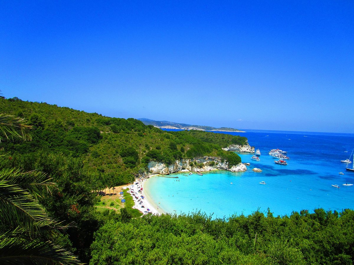 Book your house in Paxos island, Greece